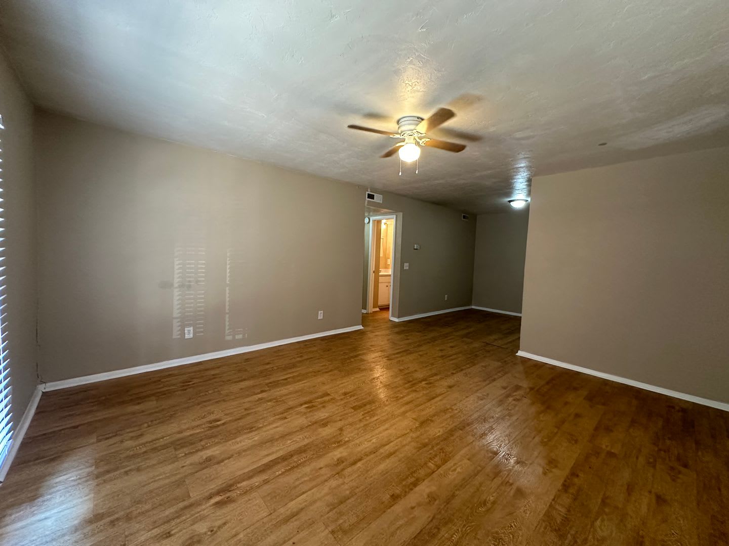 2 Bed/ 2 Bath Condo – photo 3