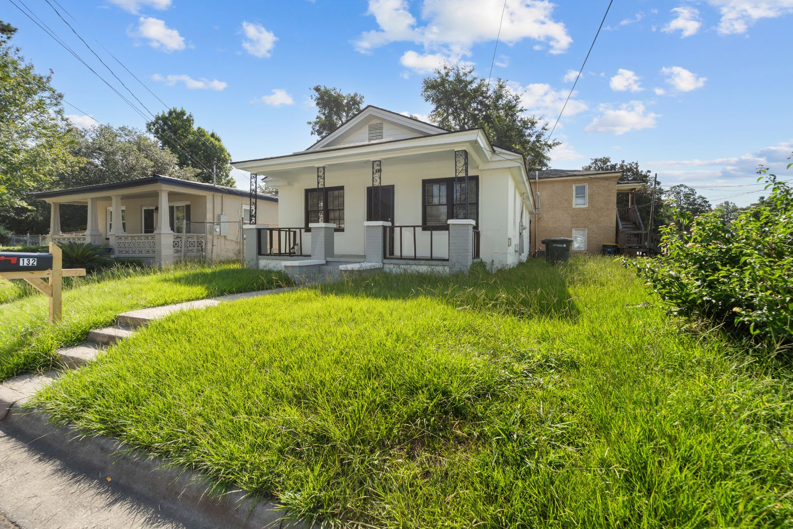 Bright & Stylish 3-Bedroom Home Near Downtown Savannah – photo 2