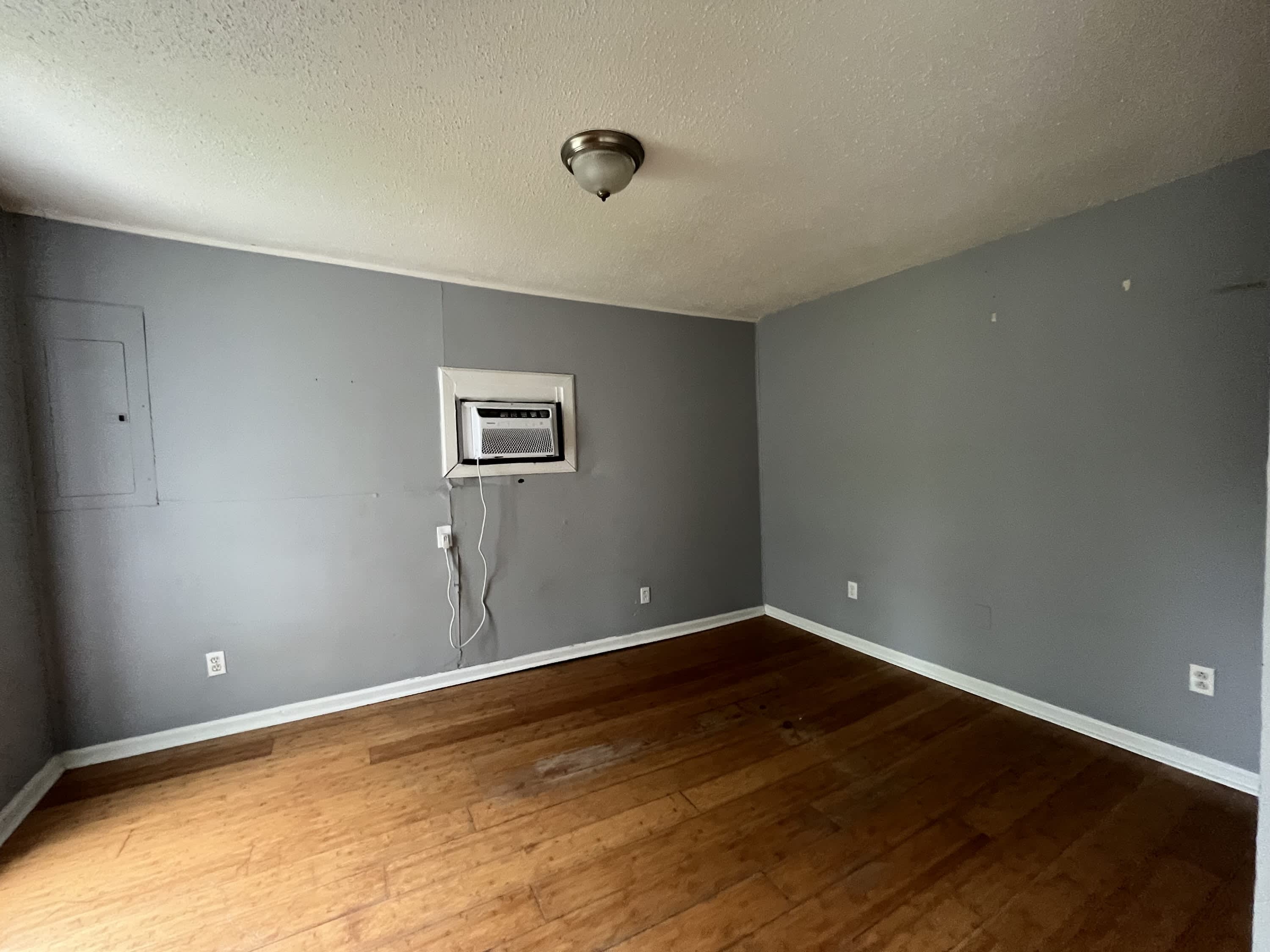 406 West Ripley Avenue – photo 3