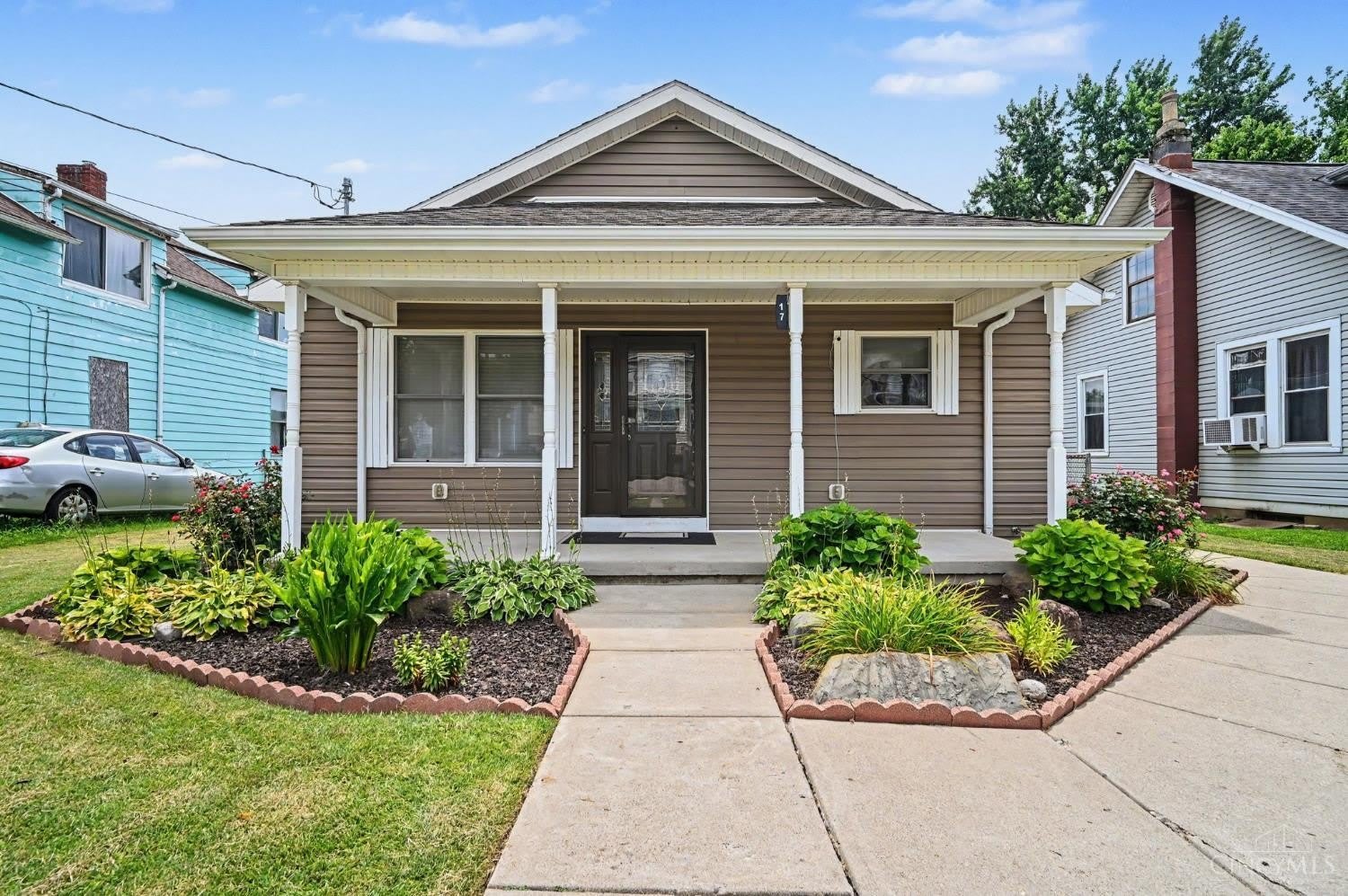 17 Washington Avenue – photo 1