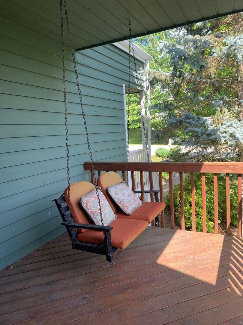 3 Bedroom, 2.5 Bath House – photo 3