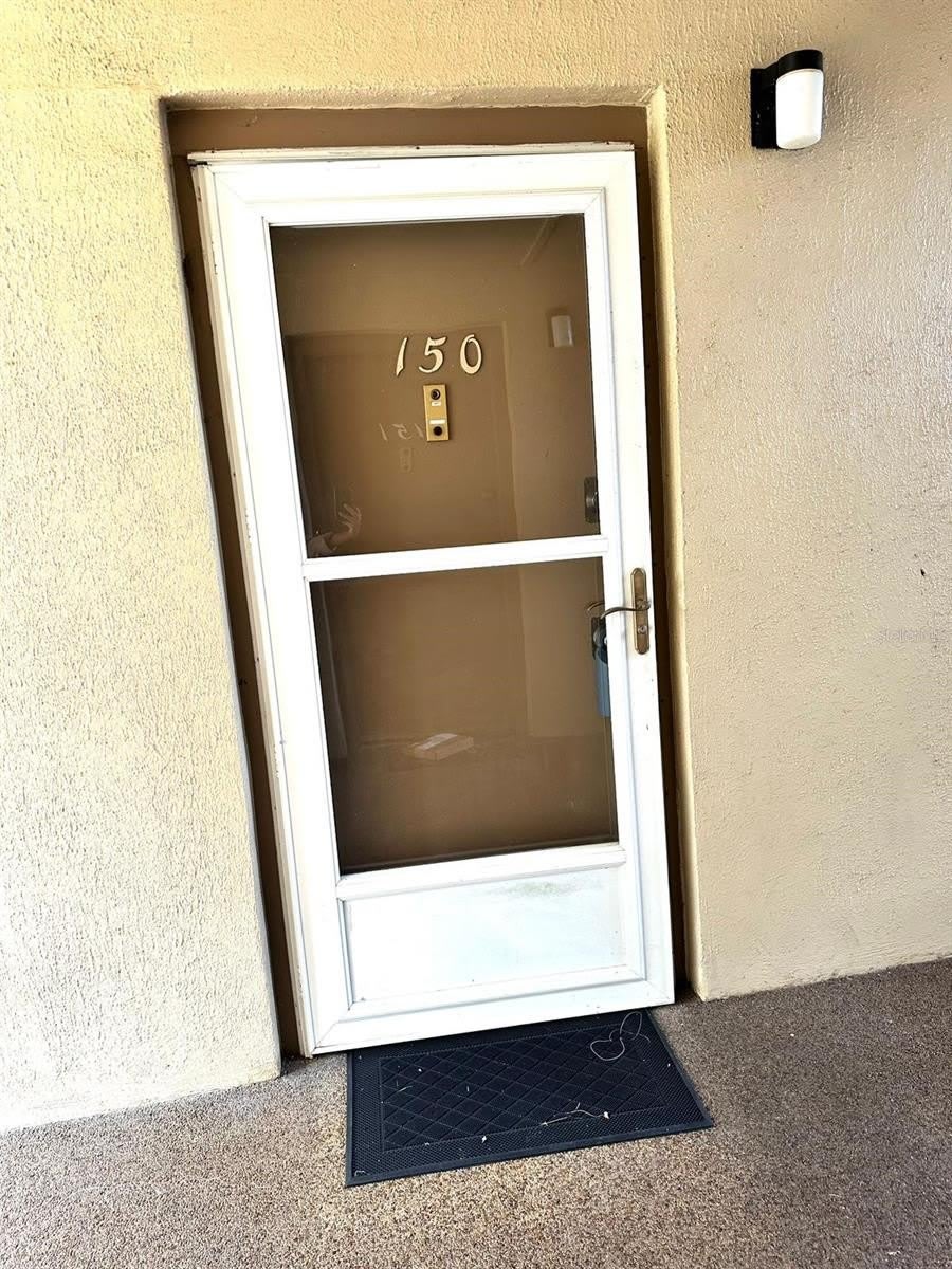 596 ORANGE Drive – photo 2