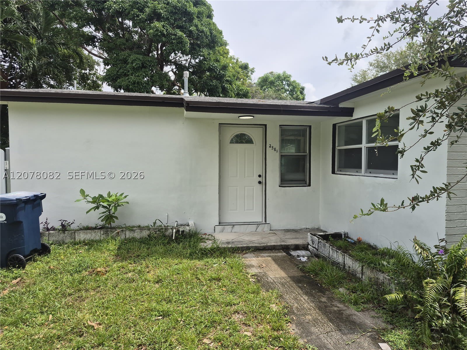 2381 NW 174th Ter – photo 2