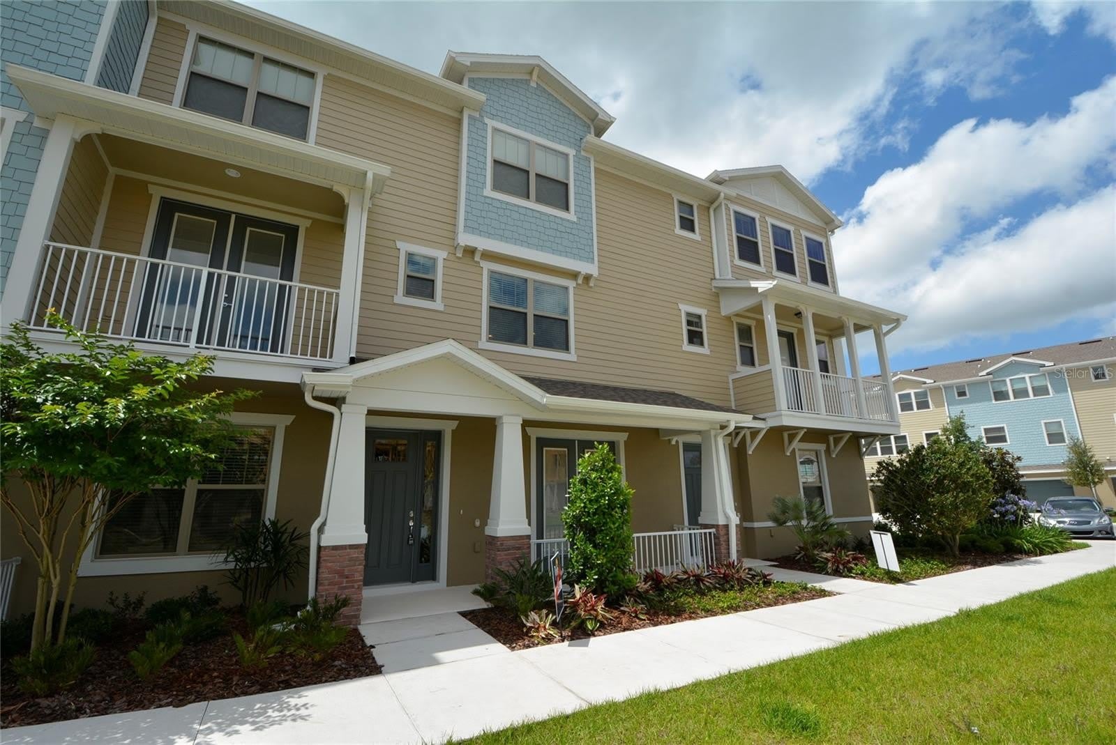 586 PIAZZA Point – photo 2