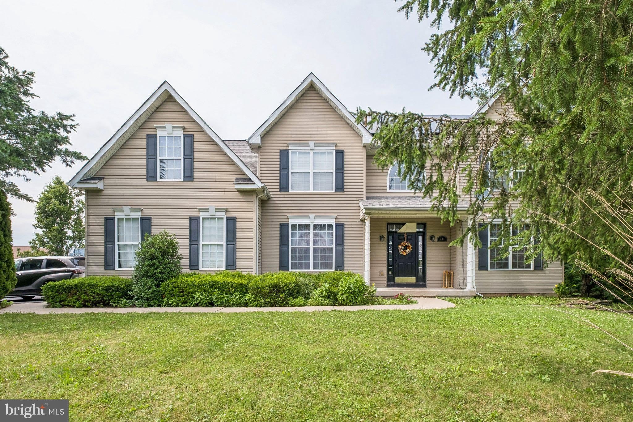 211 Tollgate Road – photo 2
