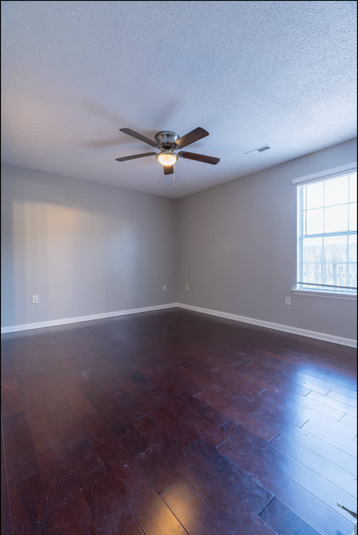 See What's to Offer at Tonyota Court! Now Pre-Leasing! – photo 4