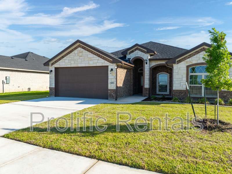 507 Tooter Street – photo 3