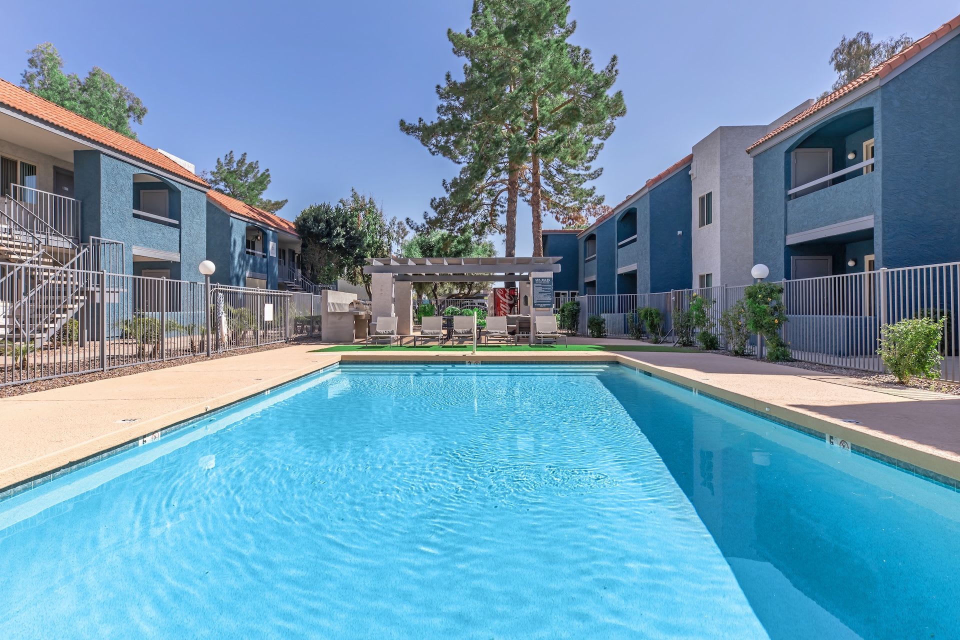 Gilbert Greens – photo 1