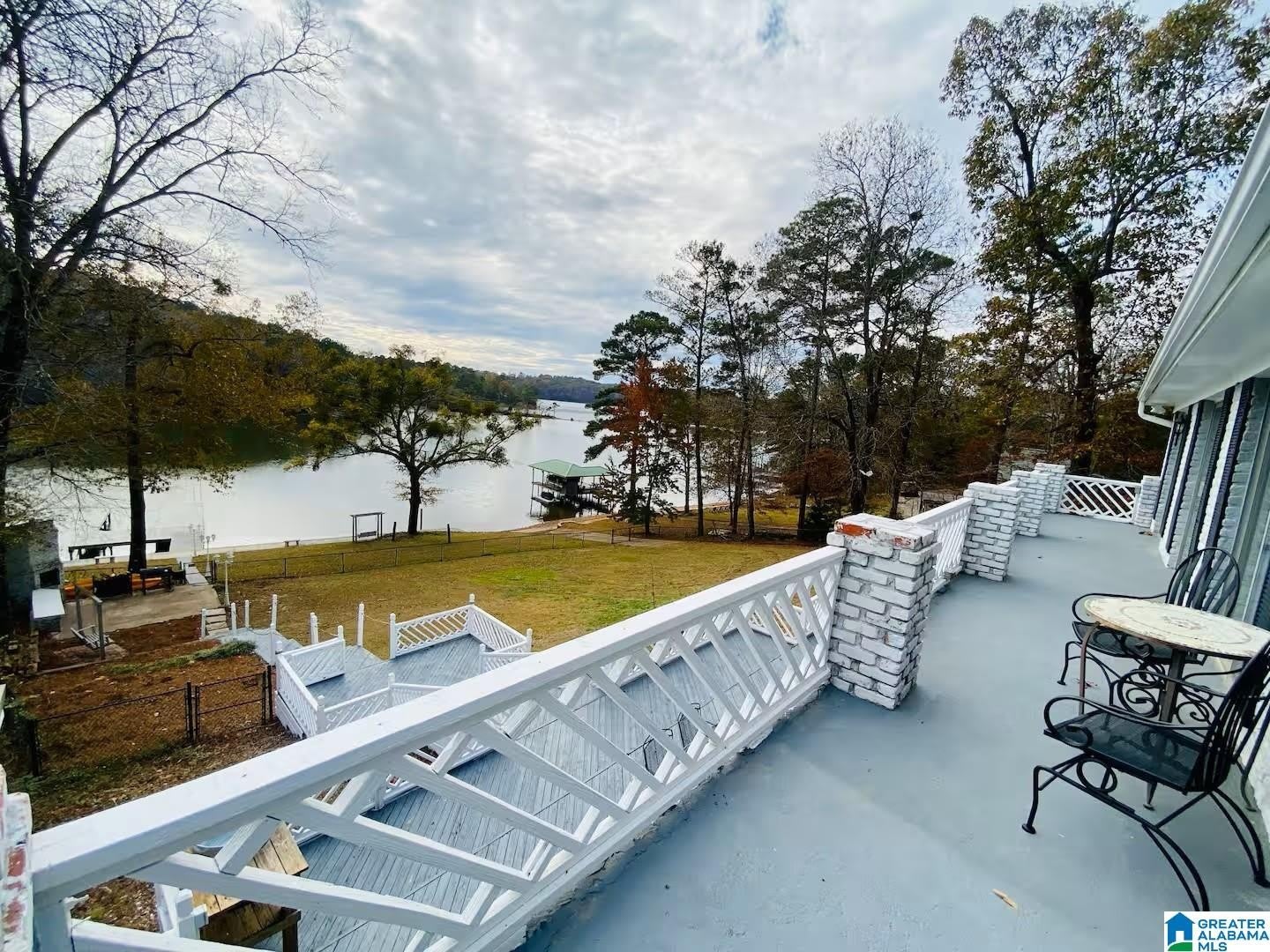 992 CLEAR CREEK DRIVE – photo 1
