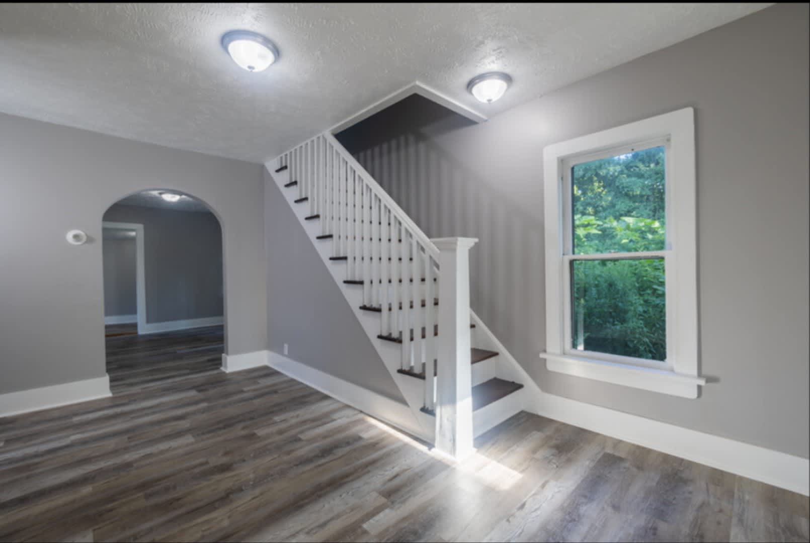 A Spacious and Inviting 3BD/1.5BA Single Family Home – photo 5