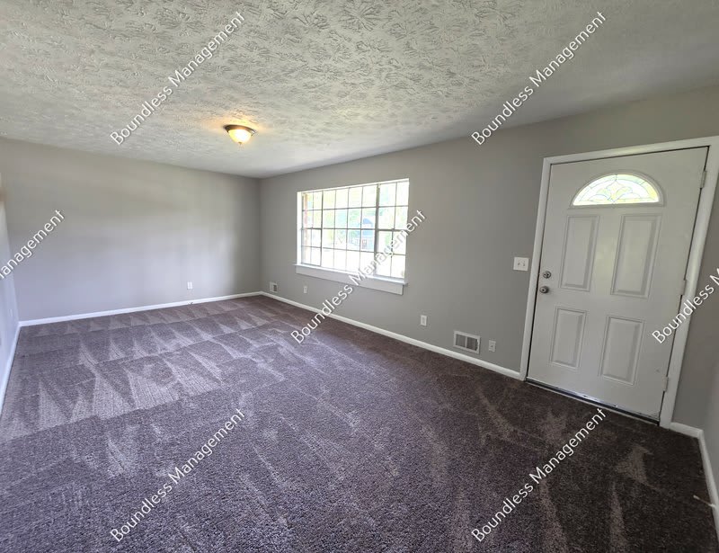 8834 Homewood Dr – photo 2
