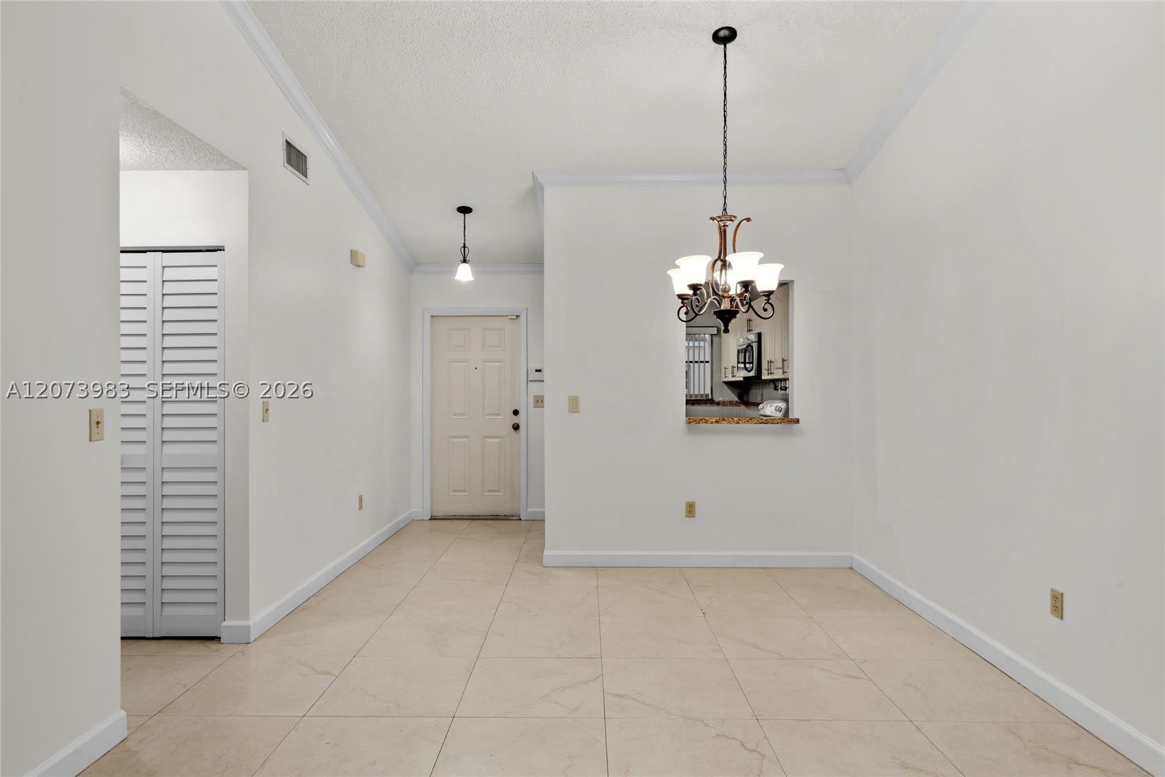 330 NW 114th Ave – photo 2