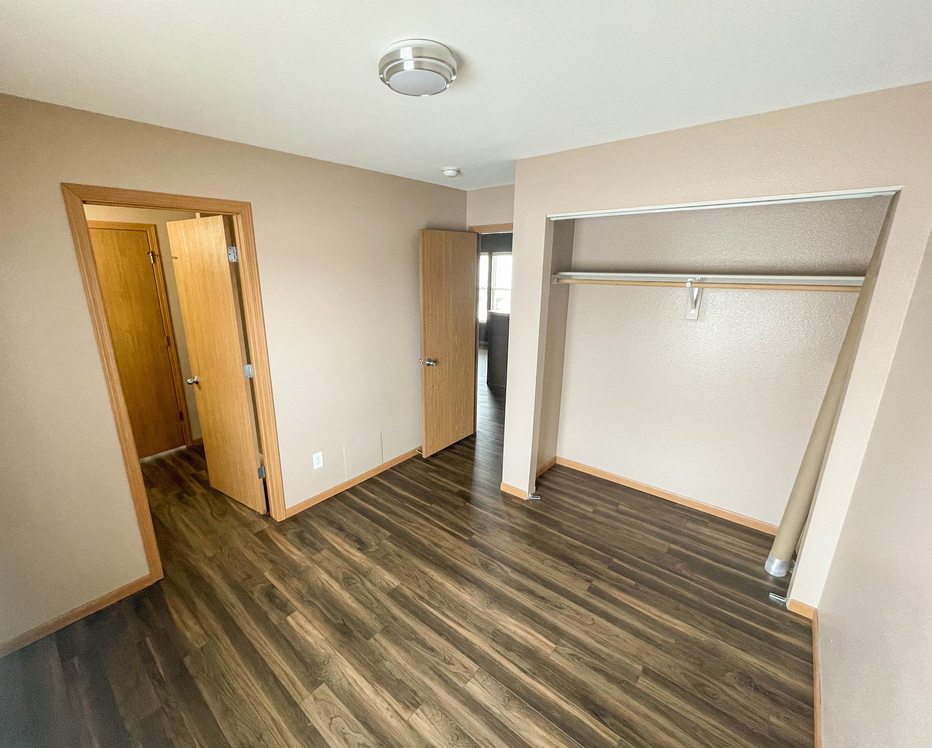 517 Mitchell Street – photo 3