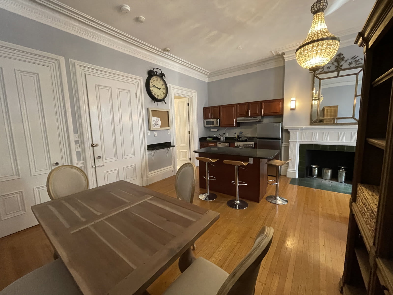 105 Beacon Street – photo 2