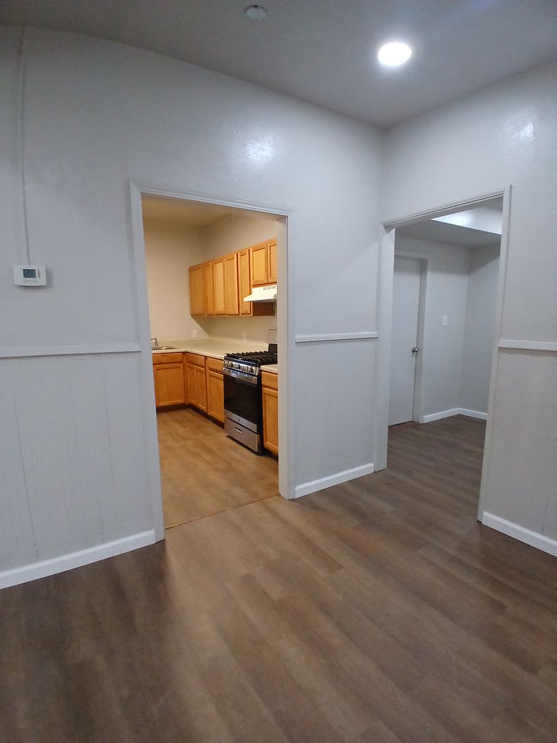 3-Bedroom, 2-Bath Home for Rent in Brawley – photo 5