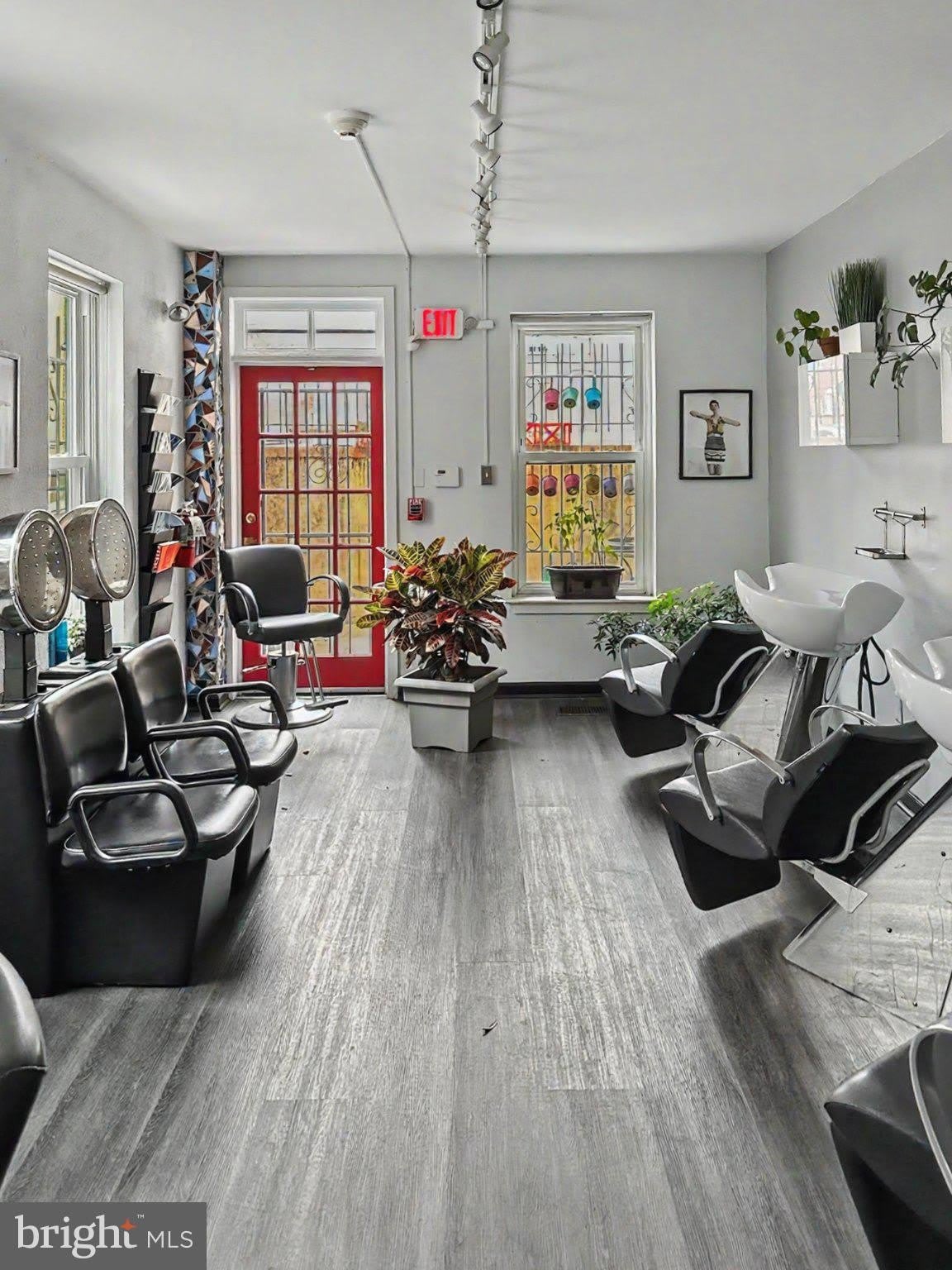 238 S 11TH Street – photo 4