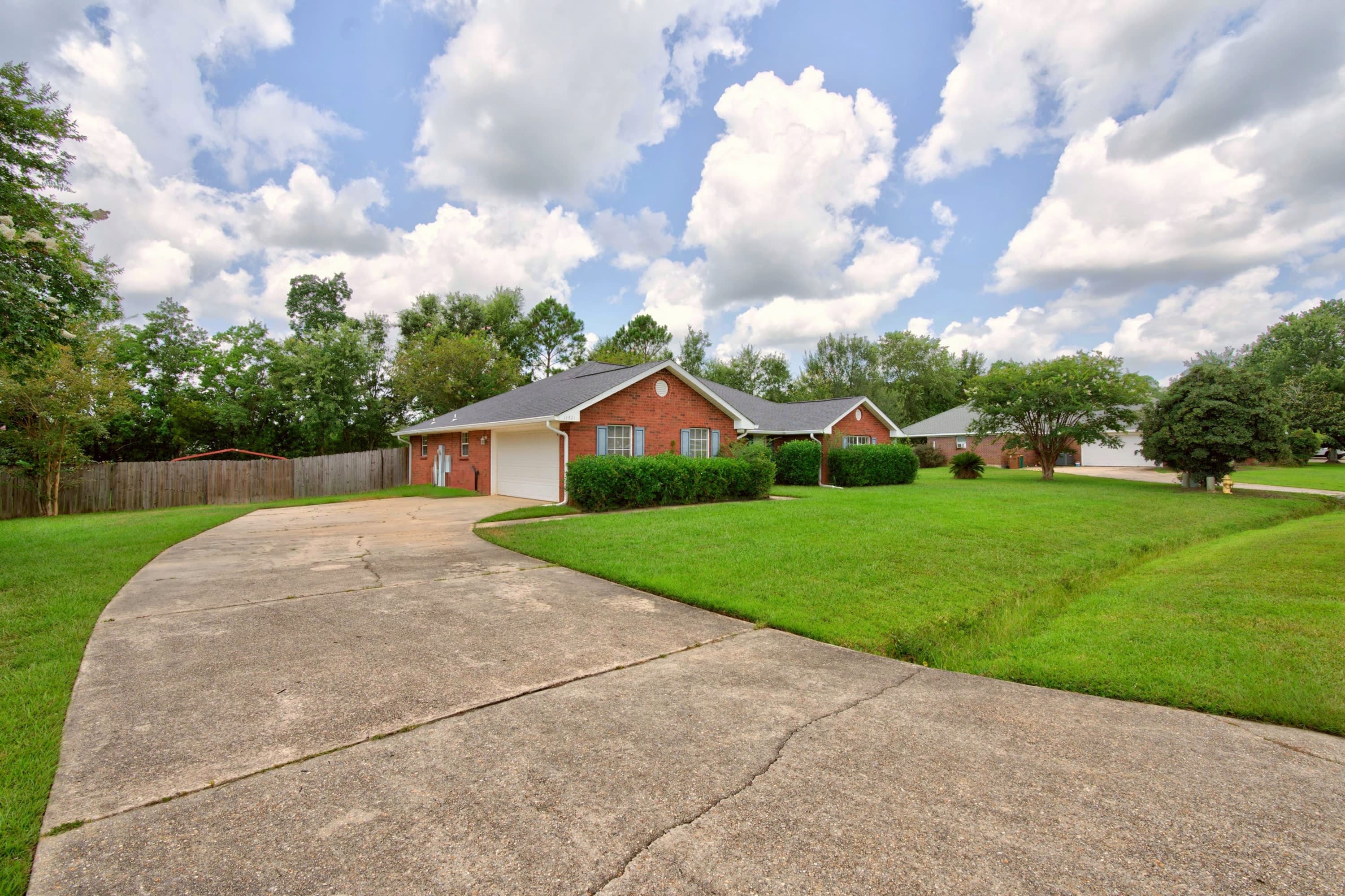 11321 Peyton Drive – photo 2
