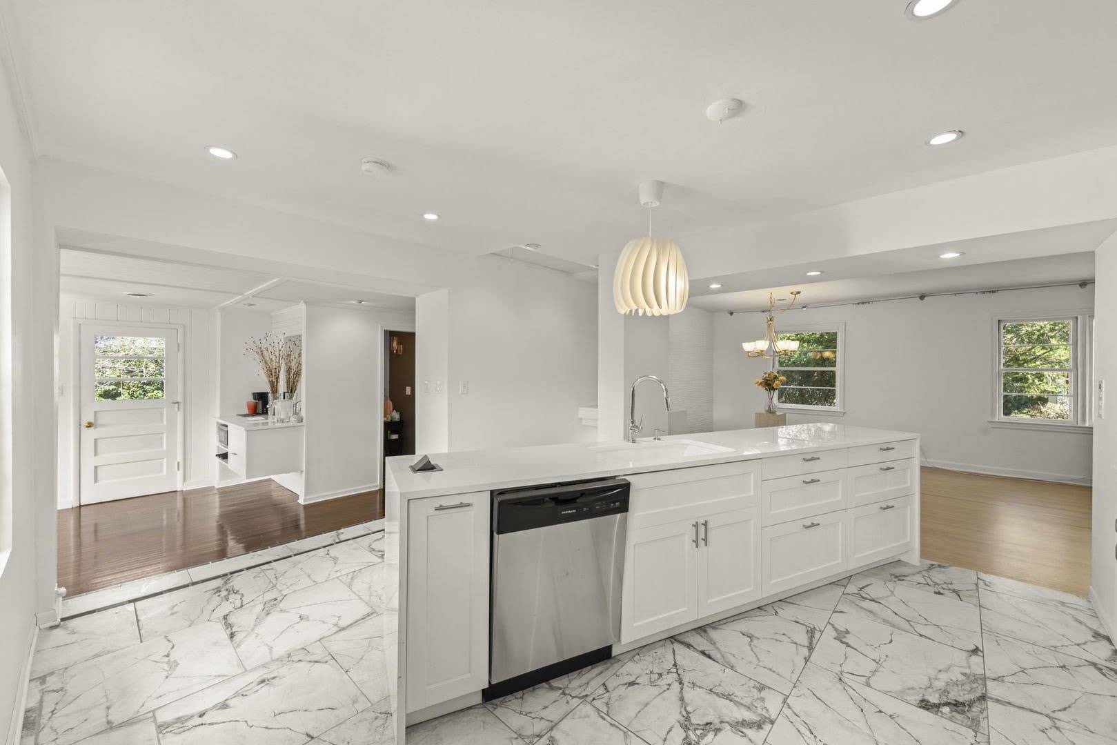 354 Indian Drive – photo 4