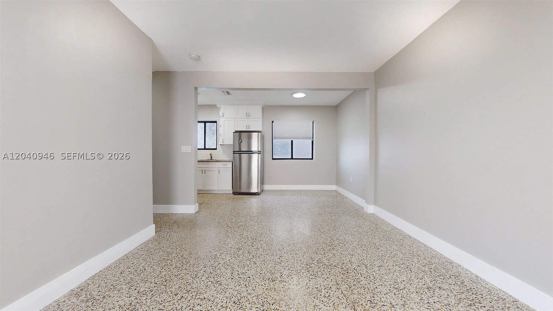 101 W 11th St – photo 5