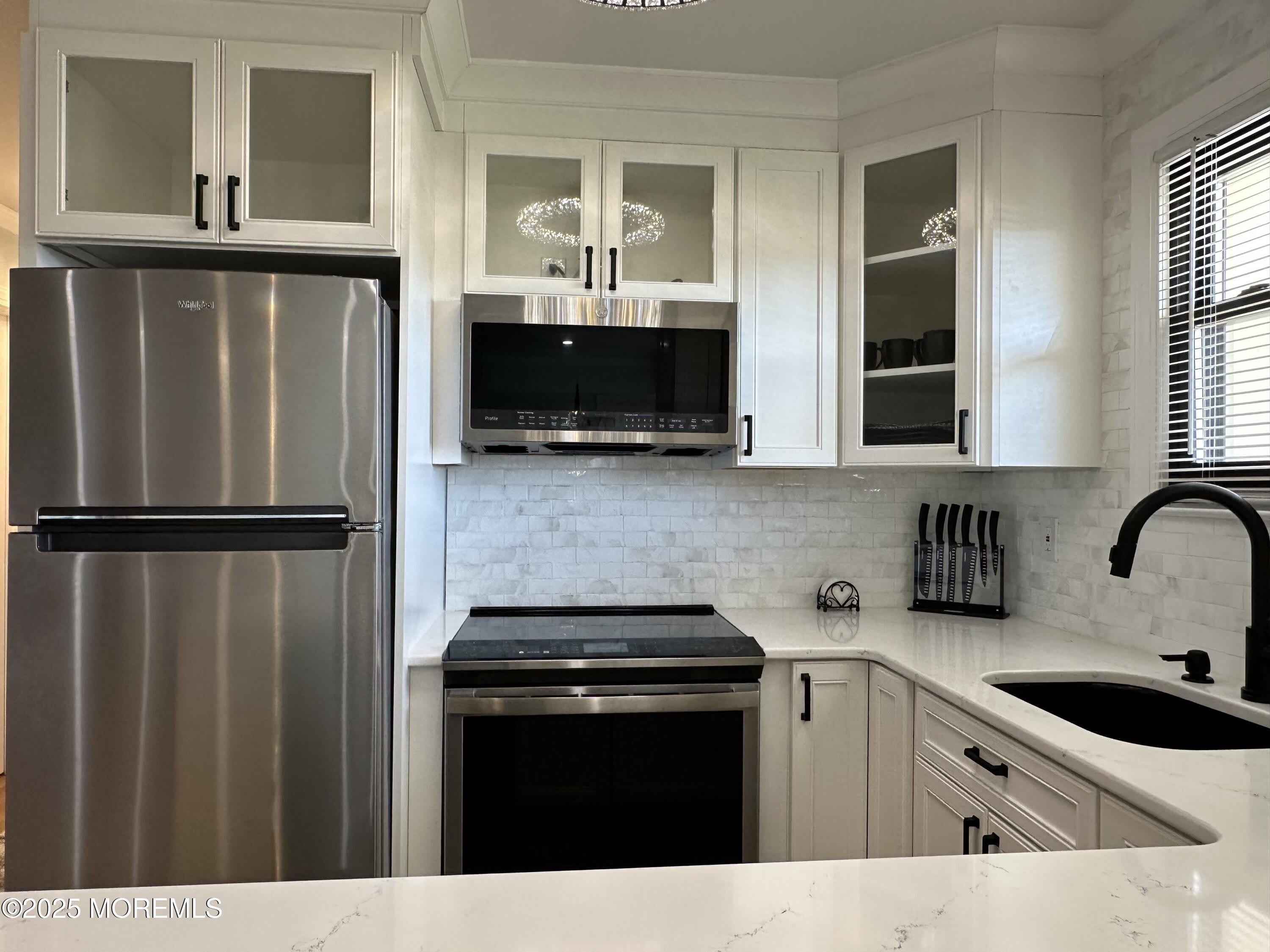98 Wharfside Drive – photo 4