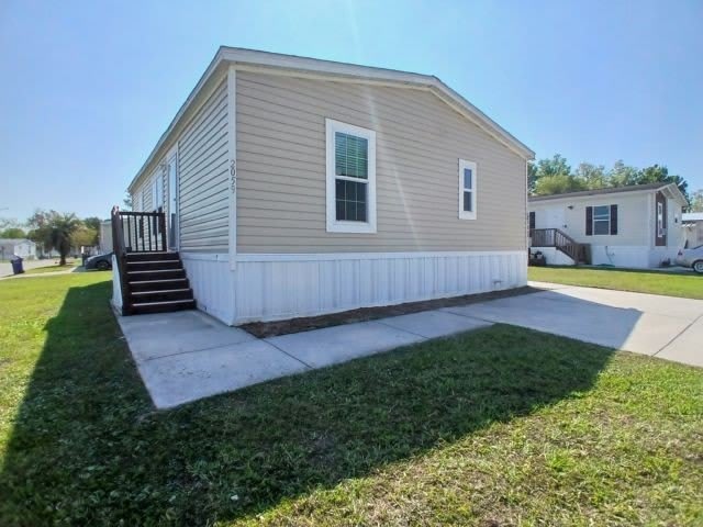 2059 Wake Forest Drive – photo 4