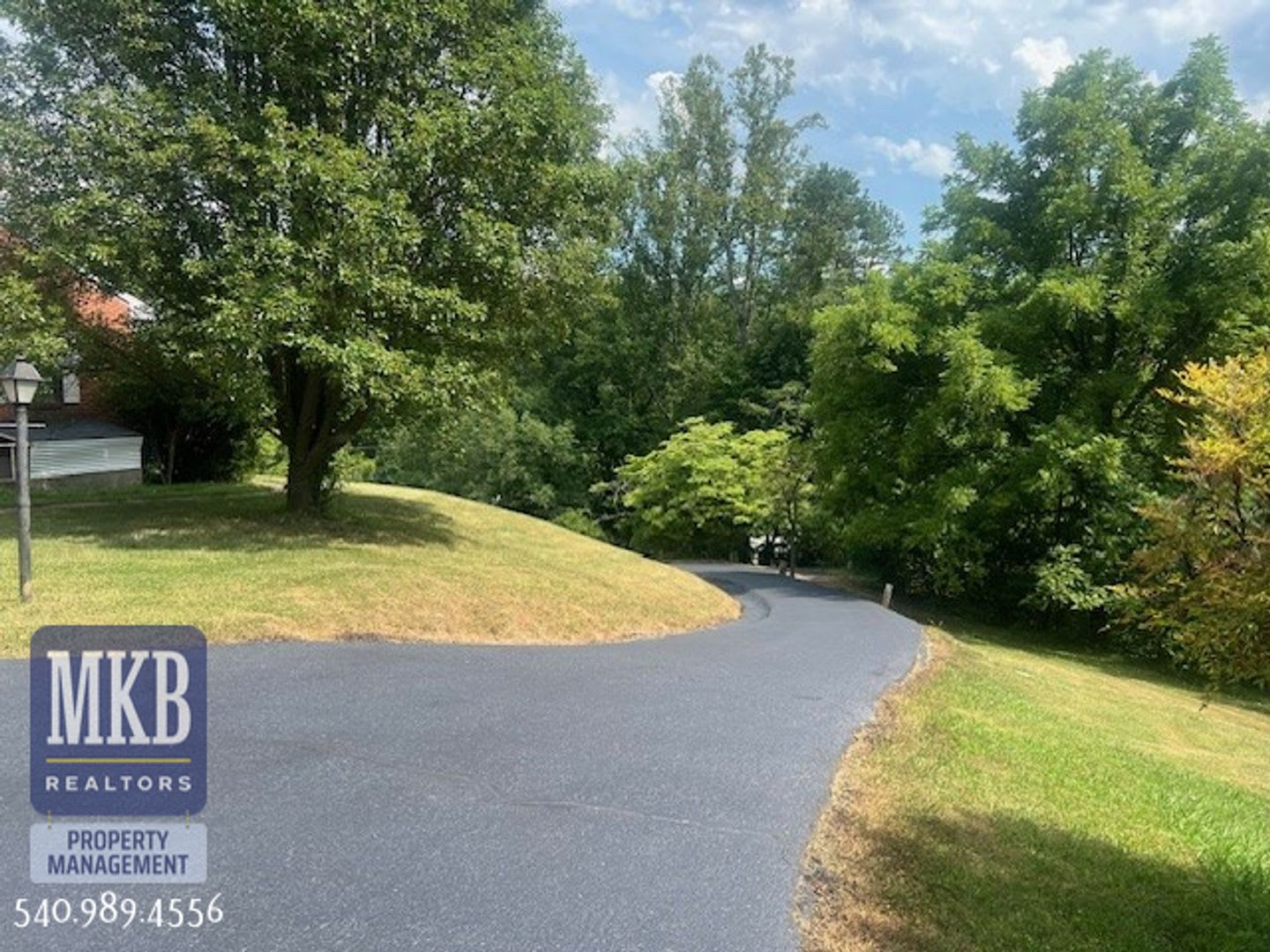 Roanoke County 2 Bedroom and 1 Bath – photo 4