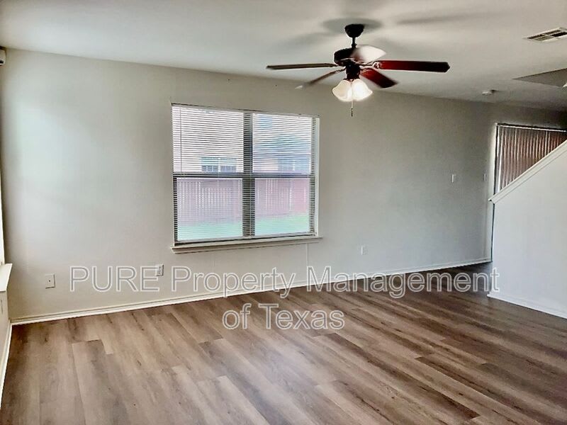 3502 Sandy Brook – photo 4