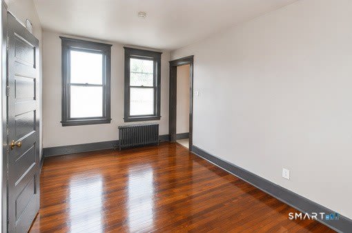 2341 Barnum Avenue – photo 2