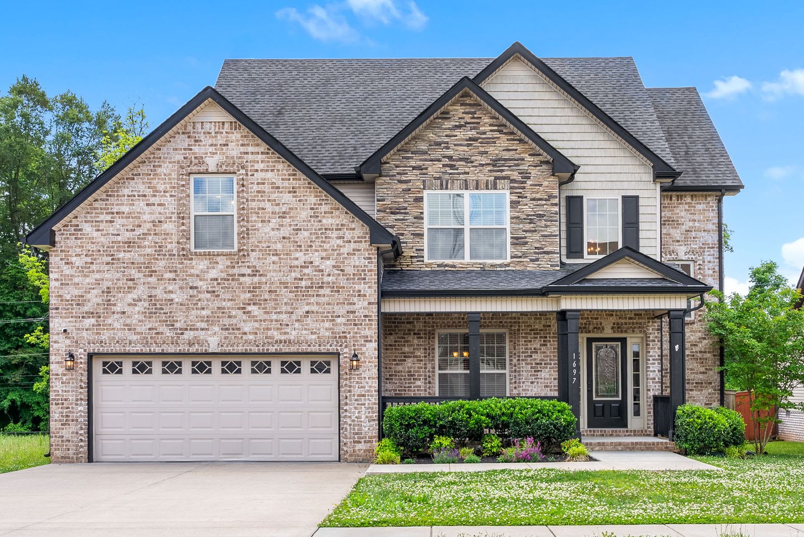 1697 Ellie Piper Circle – photo 1
