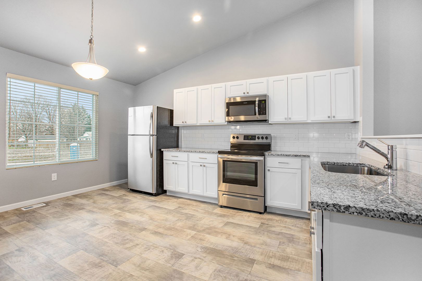 26206 Northland Crossing Drive – photo 2