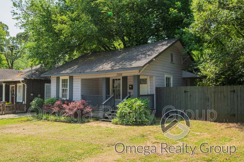 2104 Yancey Ave – photo 5