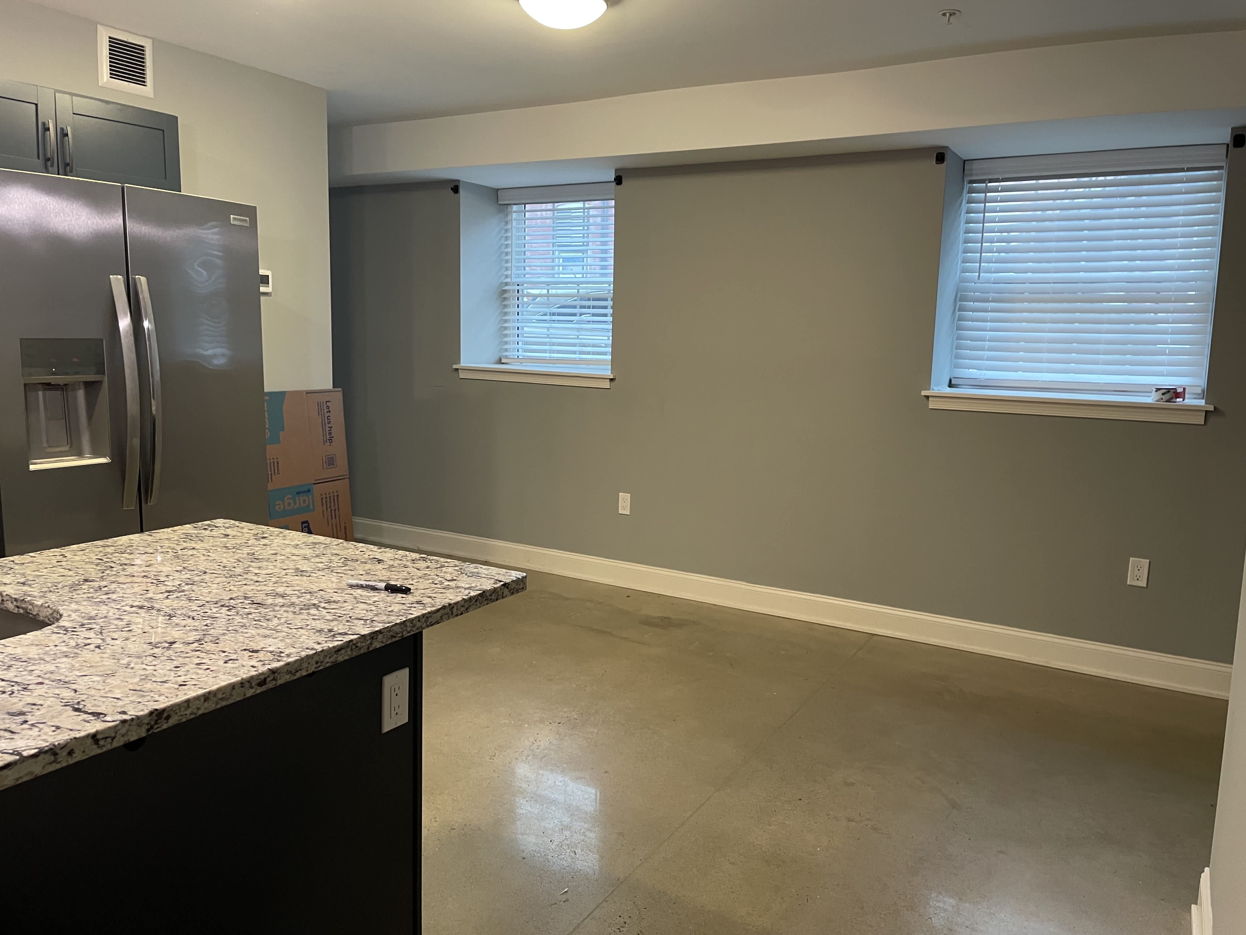 49 Belmont Ave – photo 2