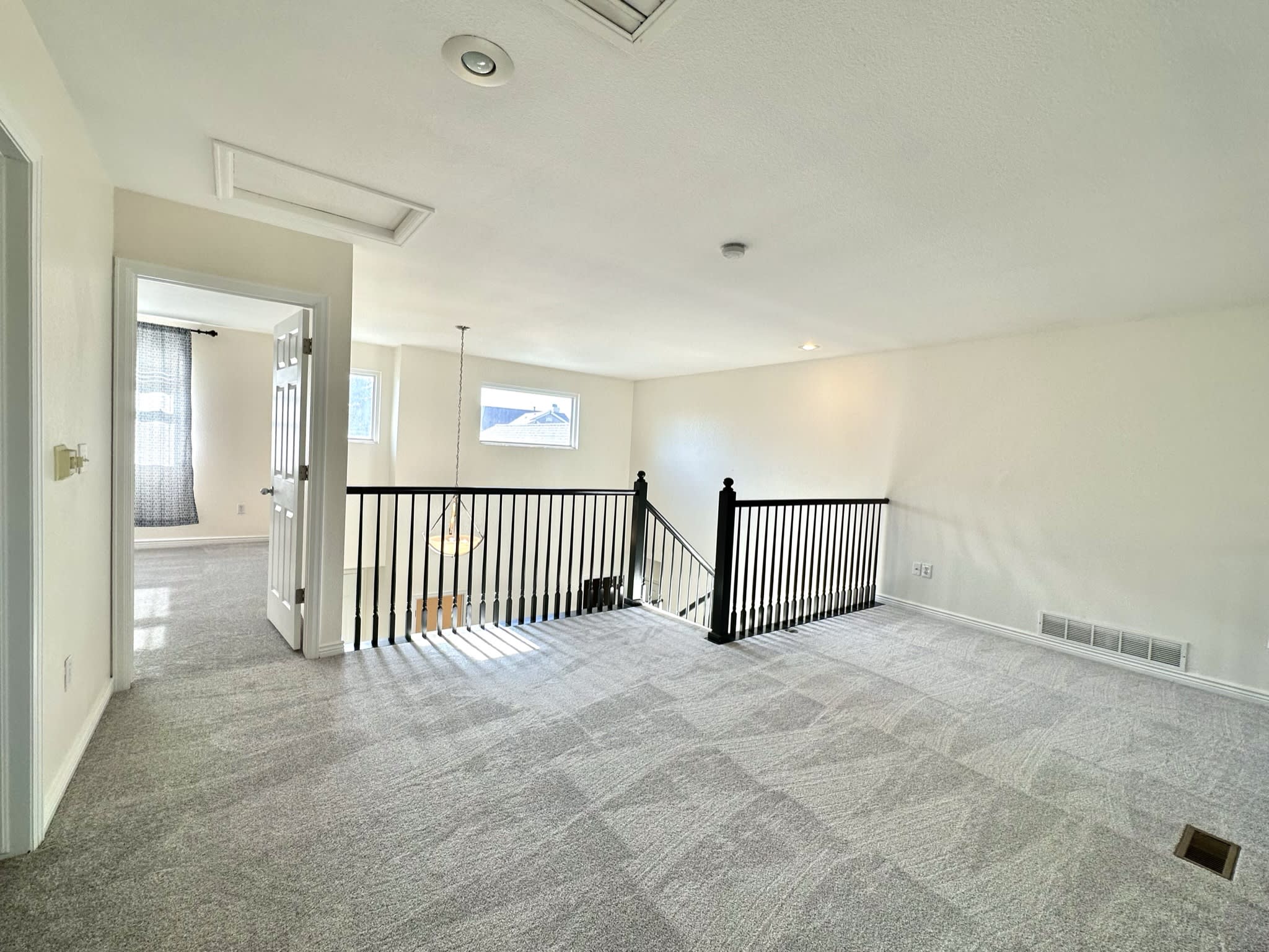 9882 South Spring Hill Place – photo 5