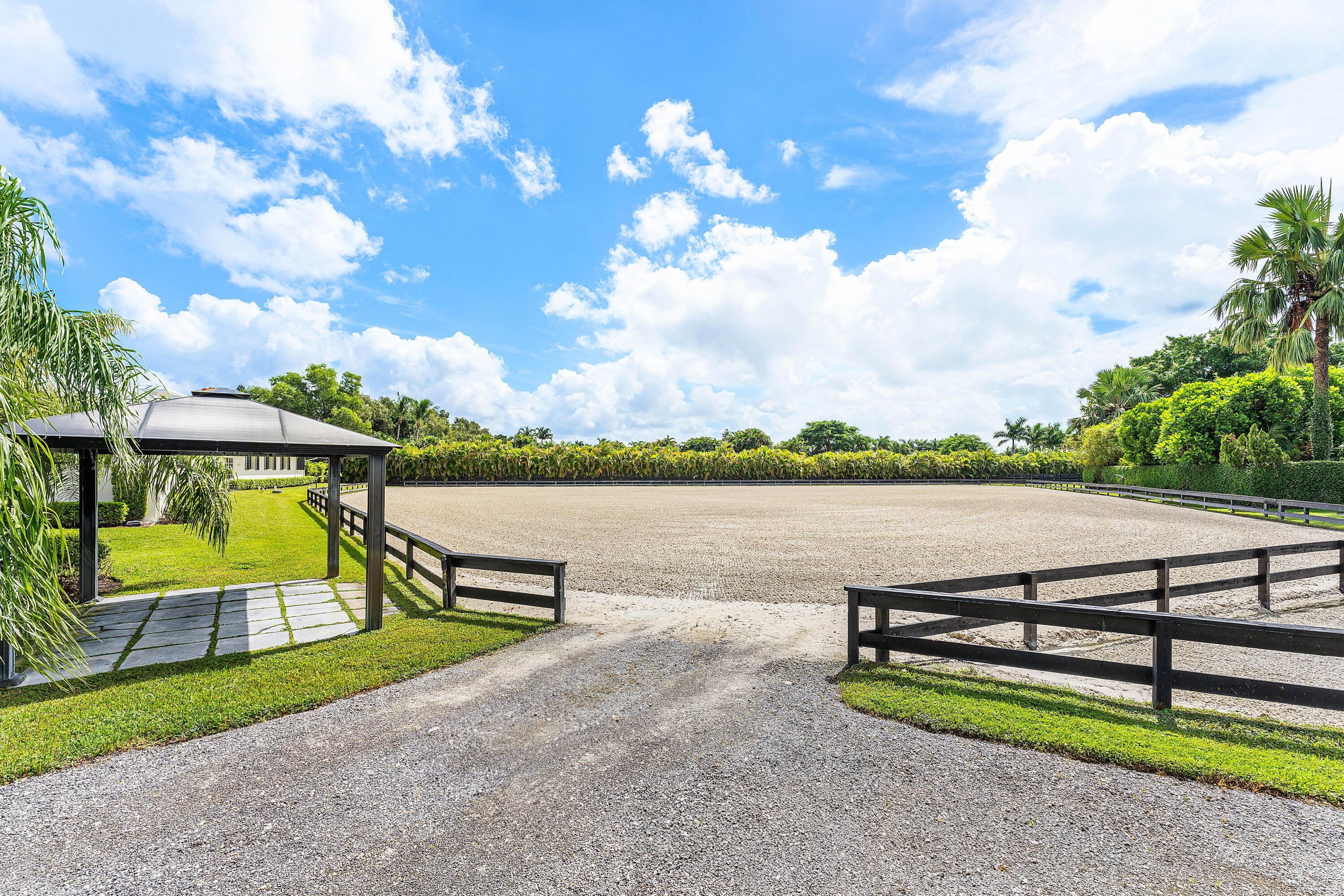 14155 EQUESTRIAN Way – photo 4