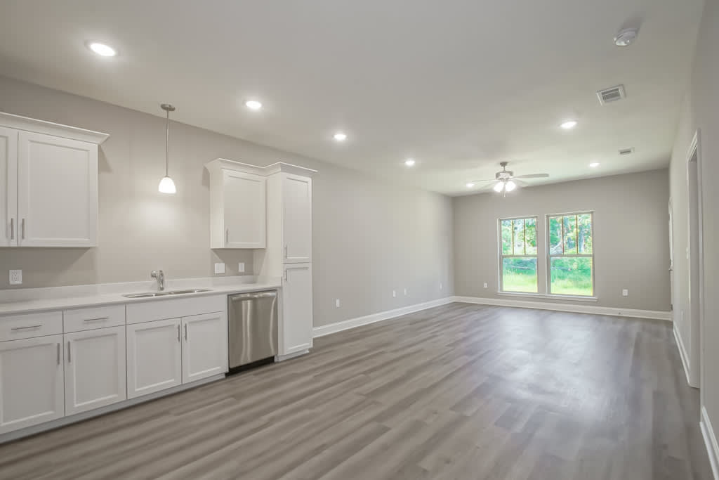 19905 Grantham Road – photo 3
