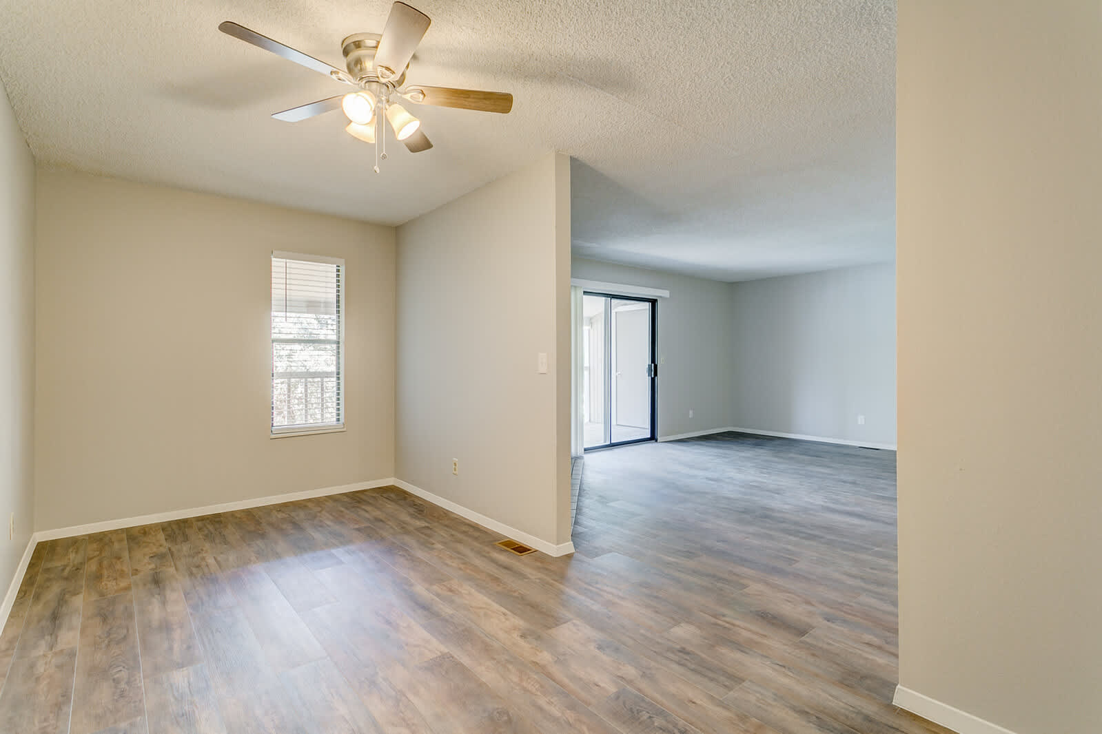1140 Holli Springs Lane – photo 1