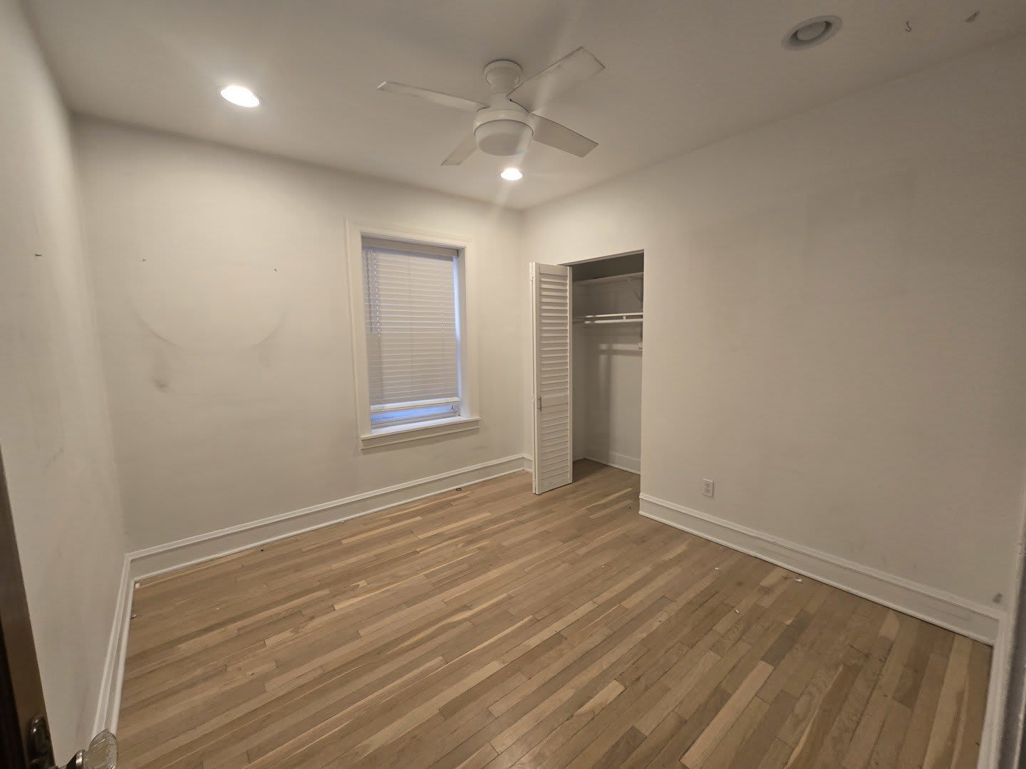 2255 W Huron Avenue – photo 5