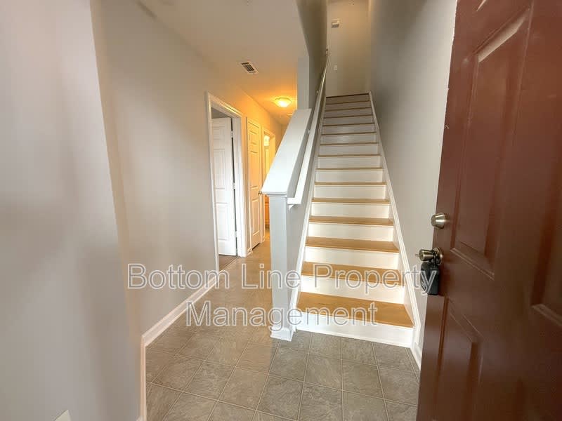 1131 ILana Court – photo 2