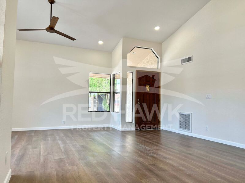 3839 E. Cherokee St. – photo 4