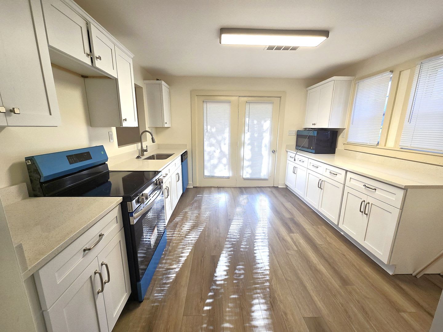 Fully Remodeled – photo 2