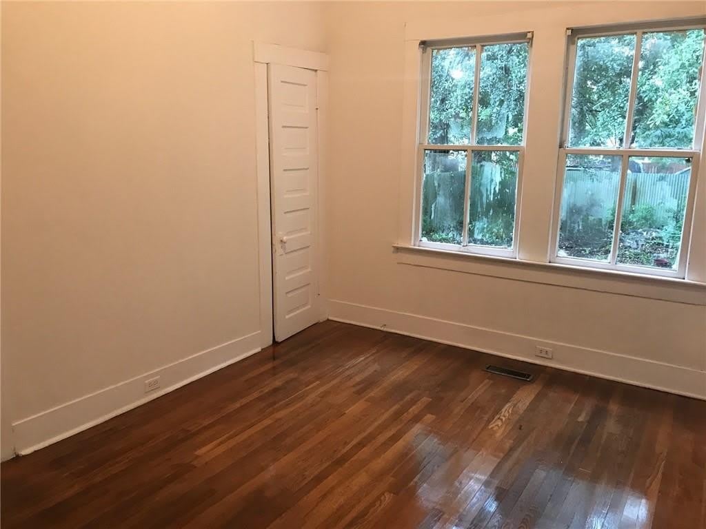 855 Savannah Street – photo 2