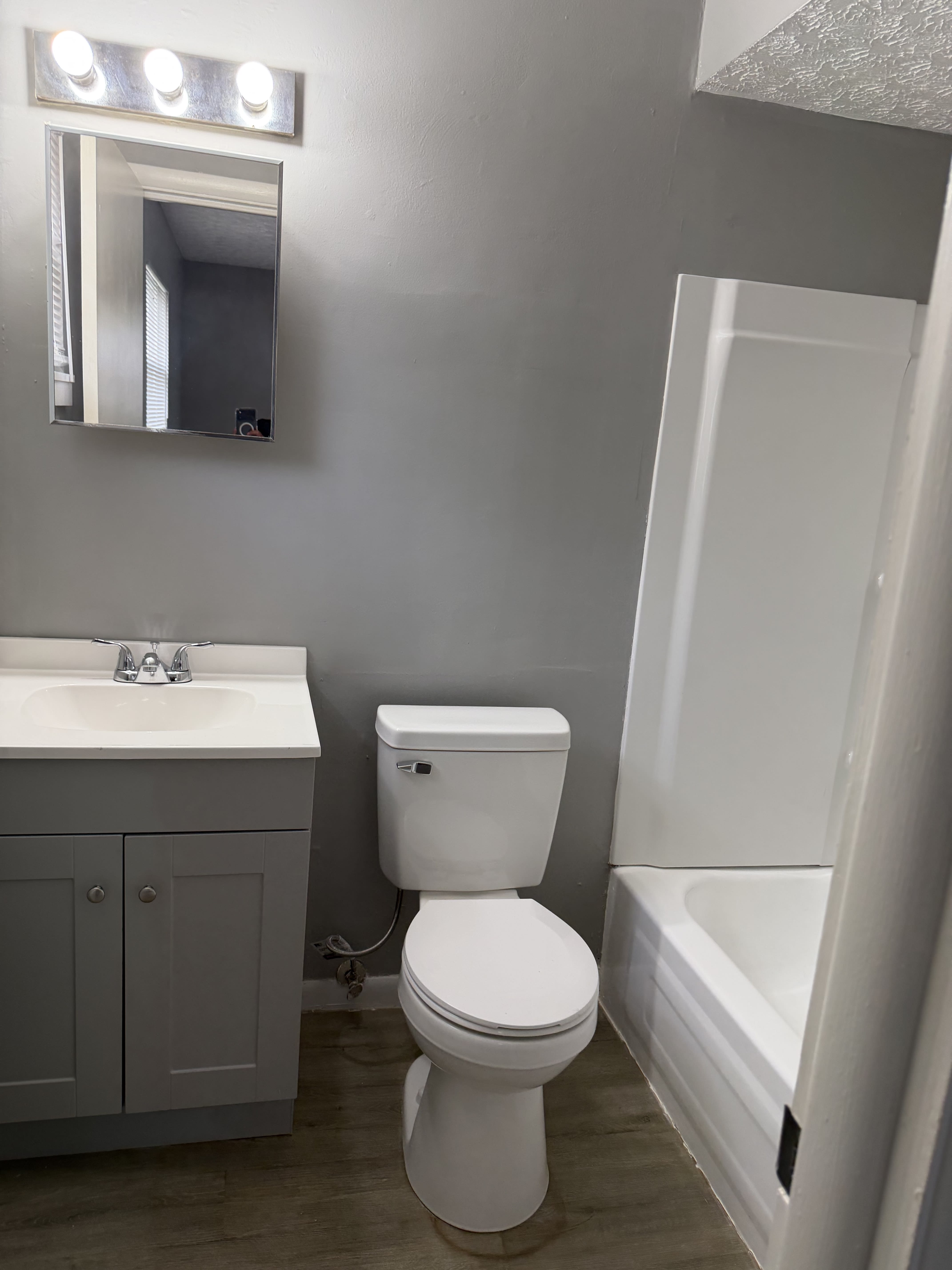 281 S 18th St – photo 2