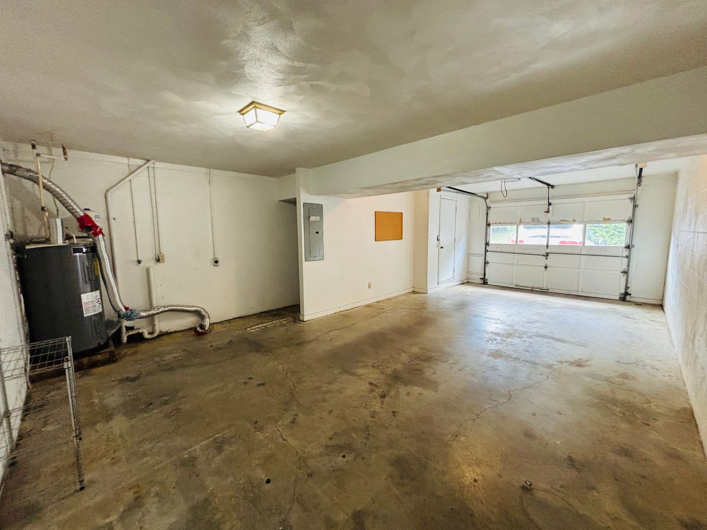 2 Bedroom 2 5 Bath Townhouse – photo 2