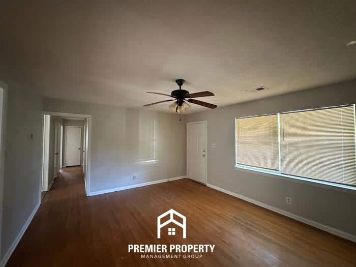 5124 Rolling Meadows Drive – photo 2