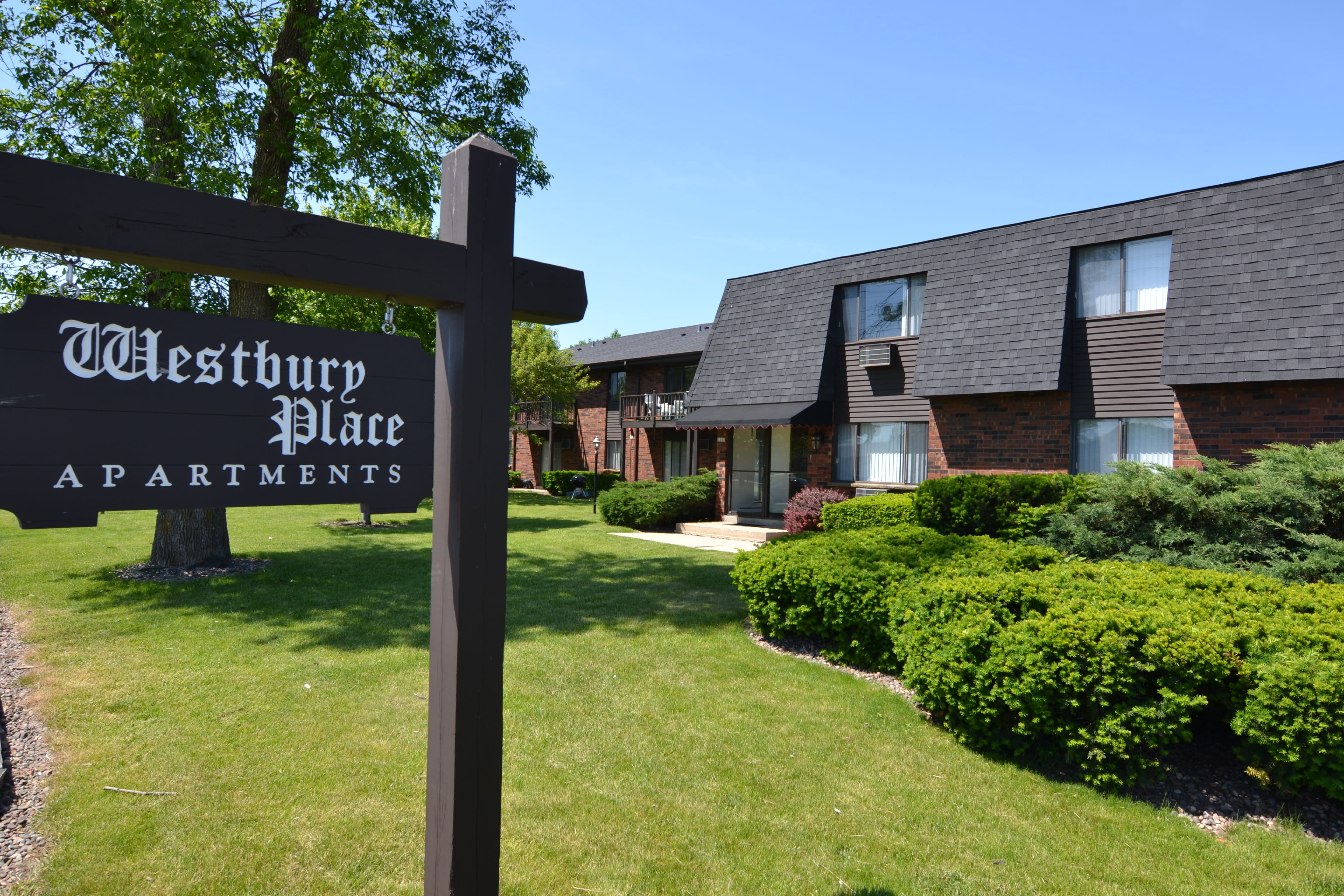 3363 S 100th St – photo 2