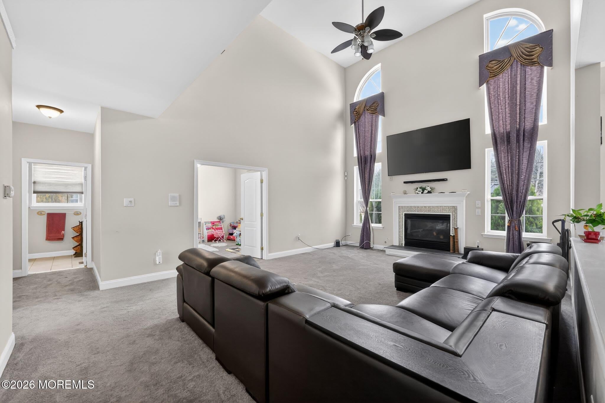 153 Sandra Way – photo 4