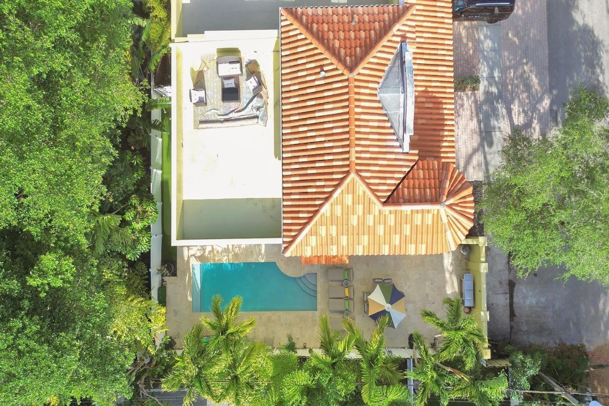 1411 Ne 7Th Street – photo 2
