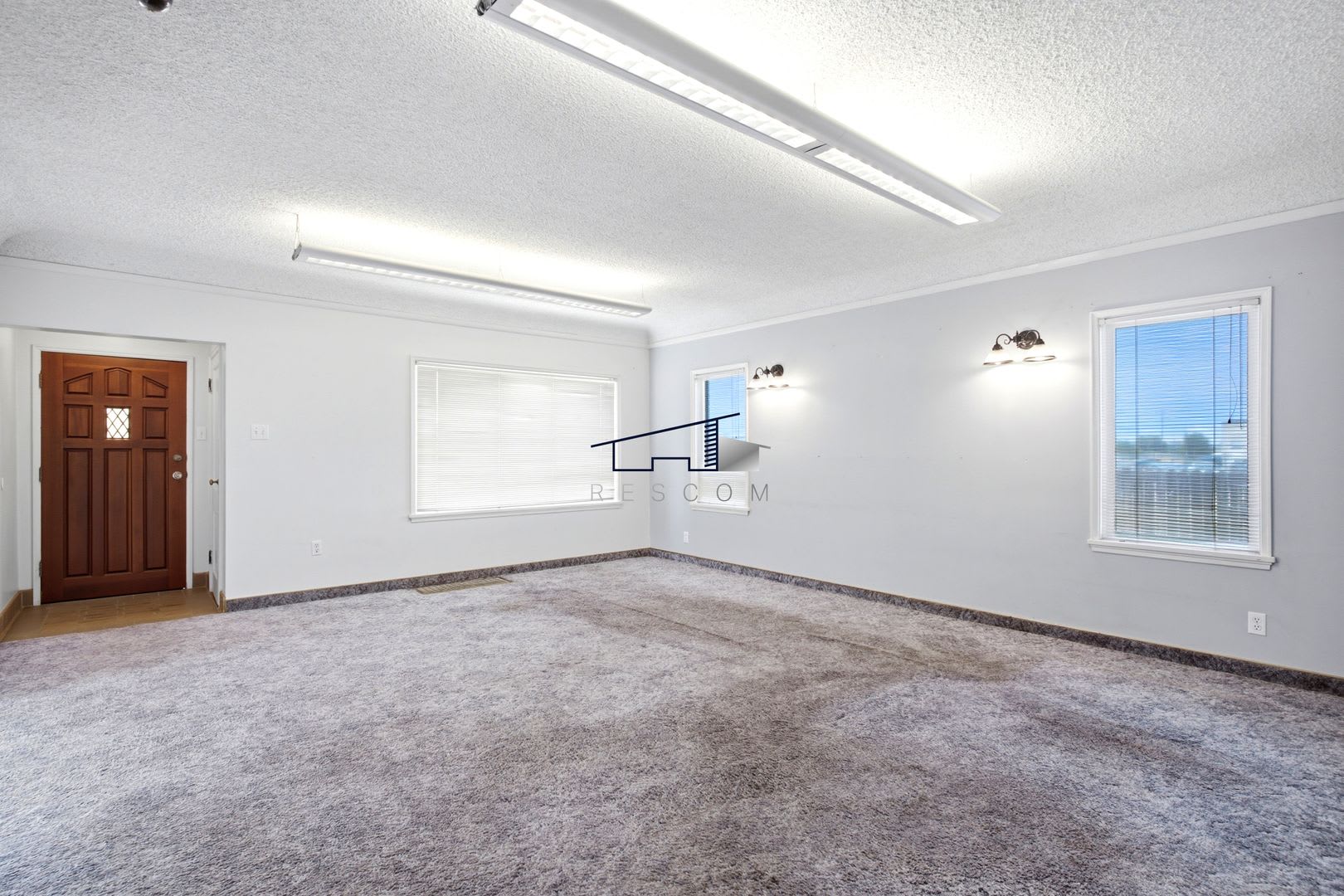 Unique Property for Lease – Office or Residential Opportunity – photo 4