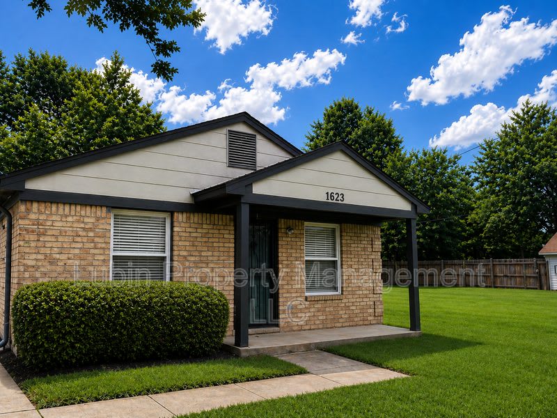 1623 Carpenter St – photo 1