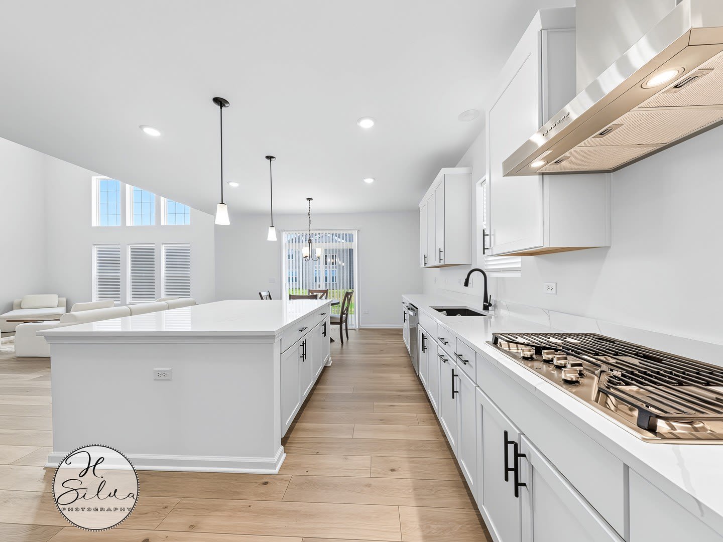 10784 Saxony Street – photo 4